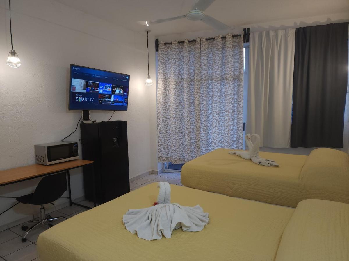 Lovely Studio Apartment With Balcony Ac & Wi-Fi, Minutes From Downtown! ซีฮัวตาเนโค ภายนอก รูปภาพ